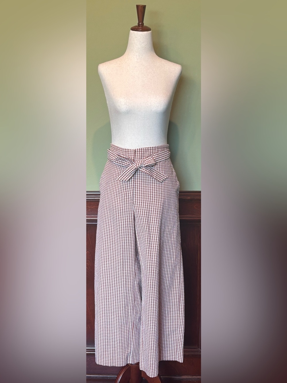 High-Waist Checkered Wide-Leg Pants with Tie Belt - Beige/Grey